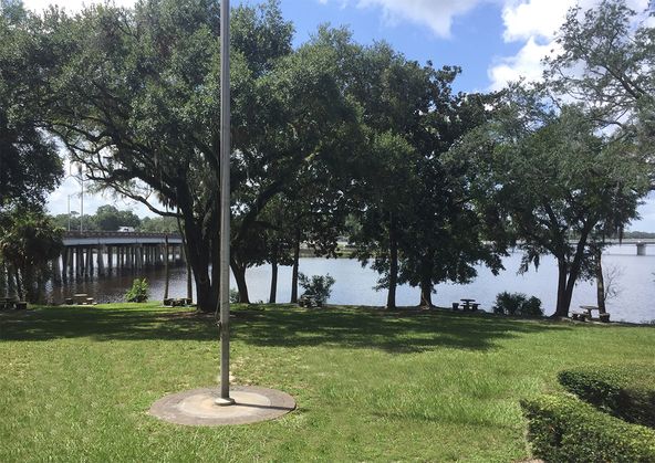 Riverfront Professional Center: 644 Cesery Boulevard, Jacksonville, FL 32211
